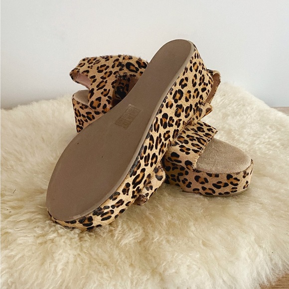 Pony hair leopard platform sandals - Never worn! - Picture 4 of 4